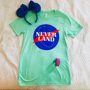 WDW Neverland Small Shop T-Shirt 💙